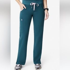 Figs Kade Cargo scrub pants Size: Large Tall, Caribbean blue